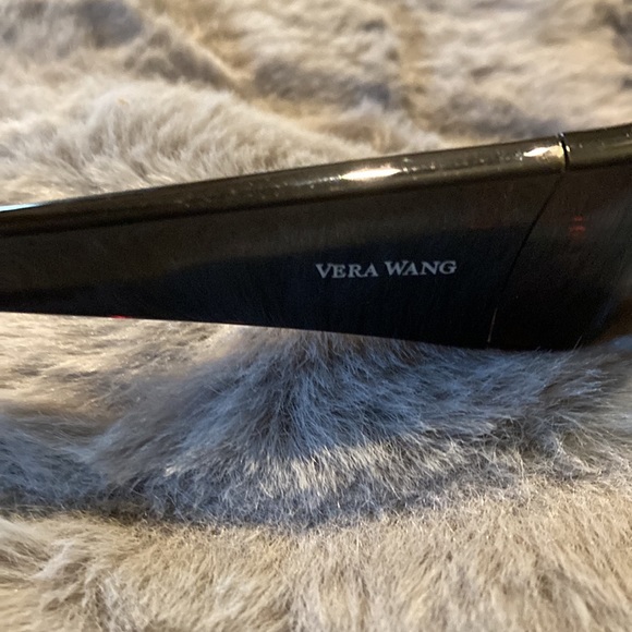 Vera Wang woman’s plastic wrap sunglasses size 59-17-120 color chocolate $45 - Picture 3 of 8
